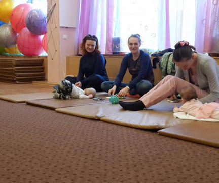 В Мамин Клуб приходила ЛОР